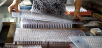 21 Automatic Lighter Nozzle Assembly Machine FTMF200 Good Insulation High Precision Board for Plate Parts
