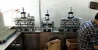 25 Automatic Pneumatic Lighter Gas Filling Machine FTCQ05 Infinite Variable Speed Motor