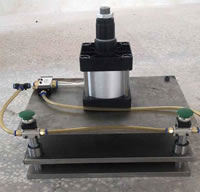 37 Automatic Lighters Heads Assembly Machine FTFBS200 Flint Style Finished Lighters Heads Press