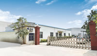 02 Factory of Plastic Rubber Elastomer Crushers Electronics Shredders