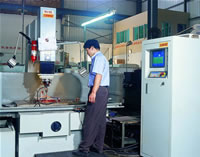 Plastics Moulds Machining Equipment